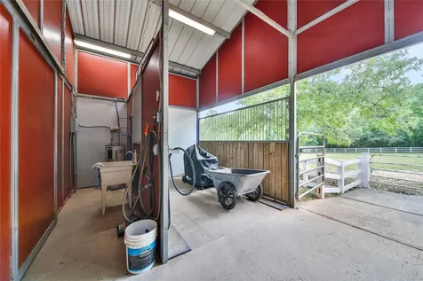 8920 Forest Lake Drive Montgomery TX 77316