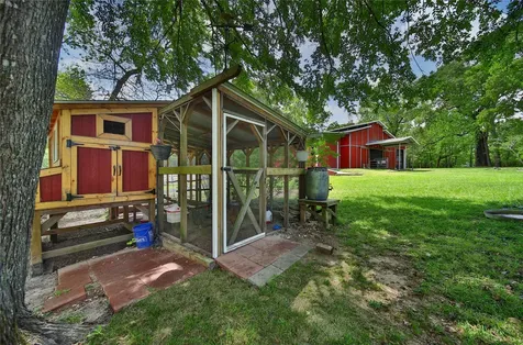 8920 Forest Lake Drive Montgomery TX 77316