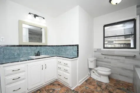 2431 Bayou Drive League City TX 77573