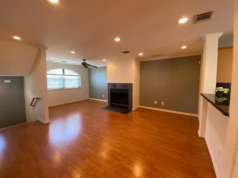 3710 Sherwood Lane 108 Houston TX 77092