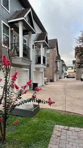 3710 Sherwood Lane 108 Houston TX 77092