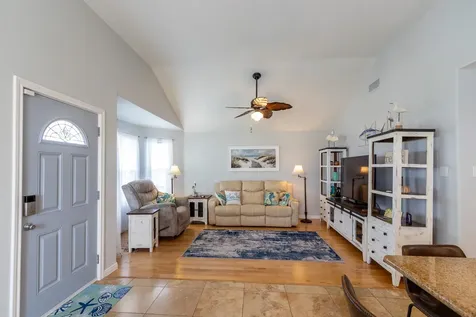 4211 Hardin Drive Galveston TX 77554