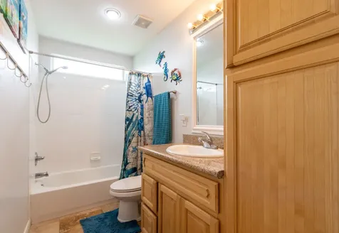 4211 Hardin Drive Galveston TX 77554