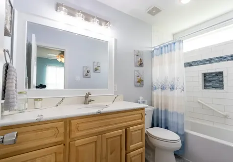 4211 Hardin Drive Galveston TX 77554