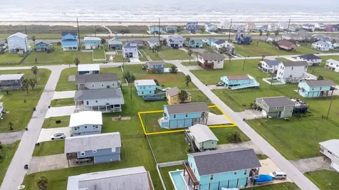 4211 Hardin Drive Galveston TX 77554