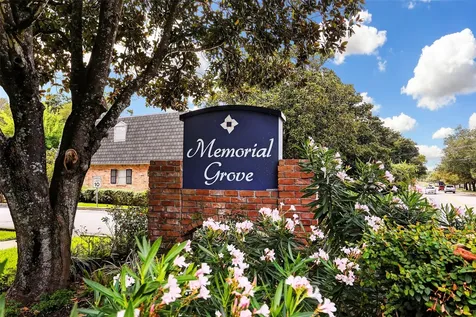 9031 Gaylord Street 136 Houston TX 77024