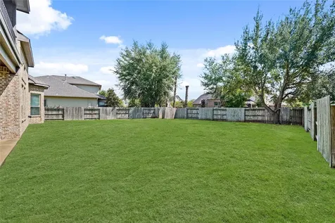 2515 Sentry Oak Way Sugar Land TX 77479