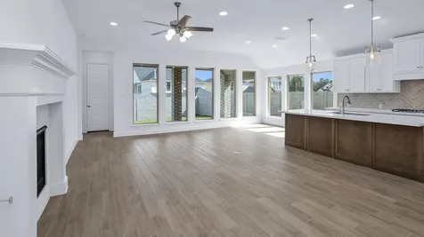 8943 Creaky Wheel Way Montgomery TX 77316