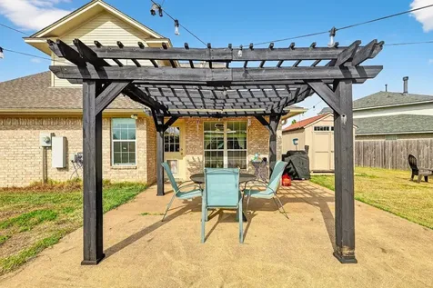 1308 Roanoke Court College Station TX 77845
