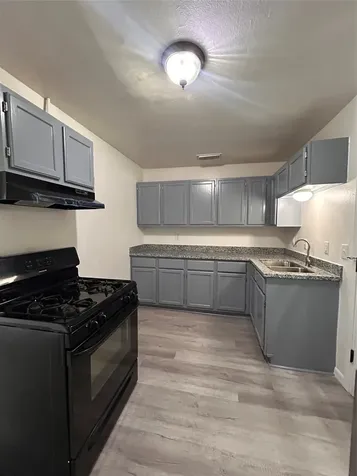 170 Lois Street Clute TX 77531