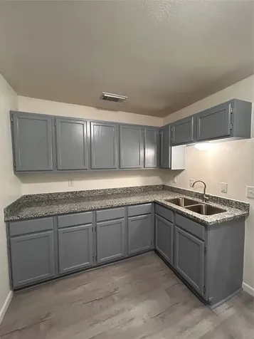 170 Lois Street Clute TX 77531