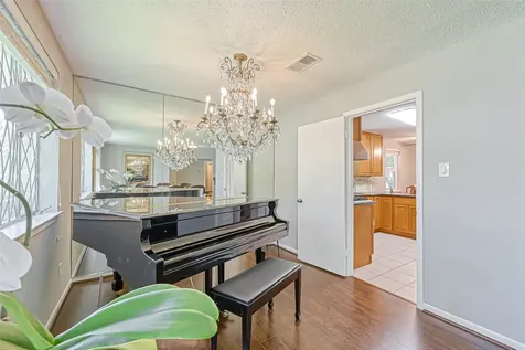 13914 Saint Marys Lane Houston TX 77079