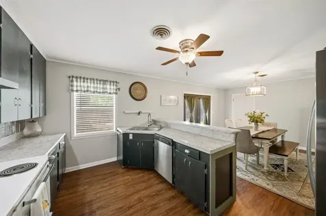 105 Lakeway Drive Crockett TX 75835