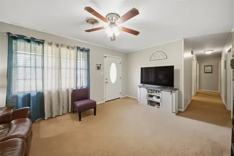 105 Lakeway Drive Crockett TX 75835