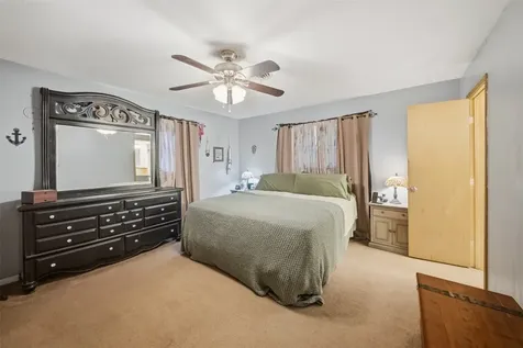 105 Lakeway Drive Crockett TX 75835