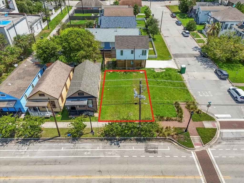 1320 27th Street Galveston TX 77550