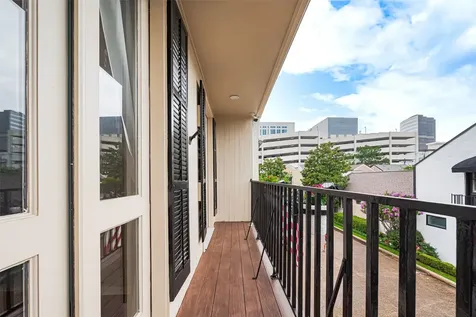 3 River Hollow Lane Houston TX 77027