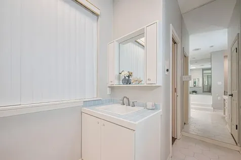 3 River Hollow Lane Houston TX 77027