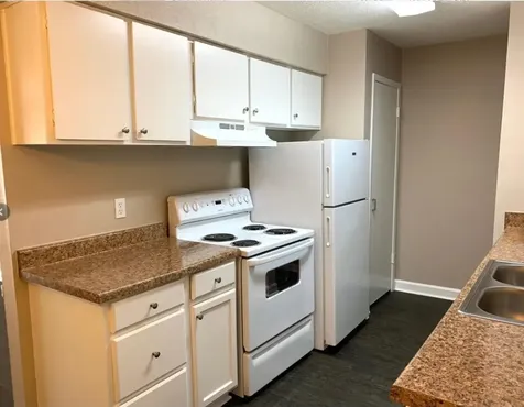 2200 Cypress Landing C-12 Houston TX 77090