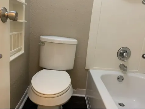 2200 Cypress Landing C-12 Houston TX 77090