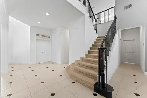 39 Tioga Place Tomball TX 77375