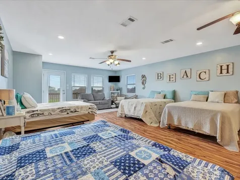 979 Sea Spray Drive Crystal Beach TX 77650
