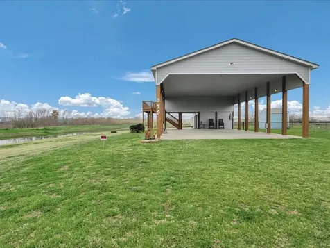 979 Sea Spray Drive Crystal Beach TX 77650