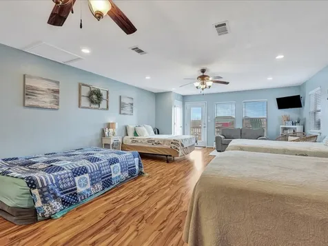 979 Sea Spray Drive Crystal Beach TX 77650
