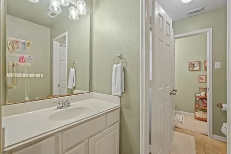 8815 Wenona Walk Missouri City TX 77459