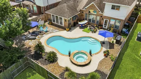 8815 Wenona Walk Missouri City TX 77459