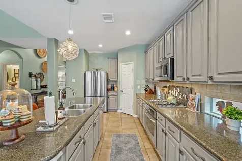 8815 Wenona Walk Missouri City TX 77459