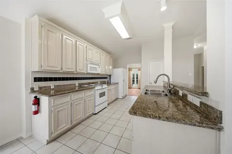 3714 Crescent Drive Pearland TX 77584