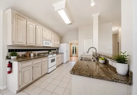 3714 Crescent Drive Pearland TX 77584