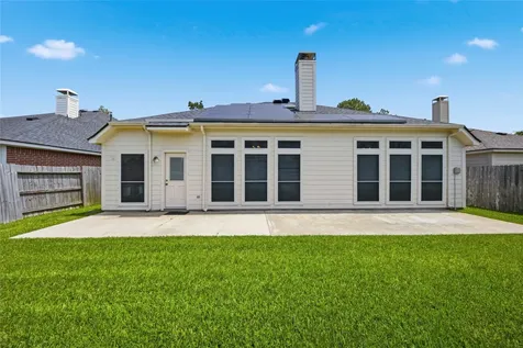 3714 Crescent Drive Pearland TX 77584