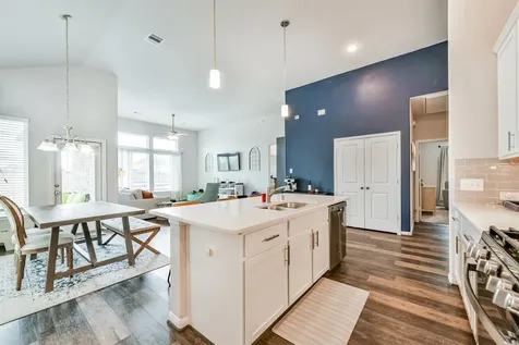 6304 Firewood Drive League City TX 77573