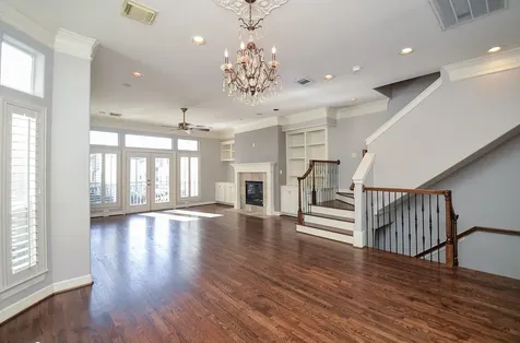 625 Hartman Street Houston TX 77007