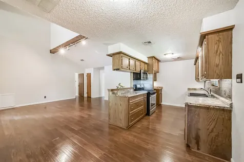 1617 Tulsa Street Deer Park TX 77536