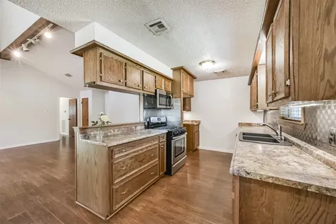 1617 Tulsa Street Deer Park TX 77536