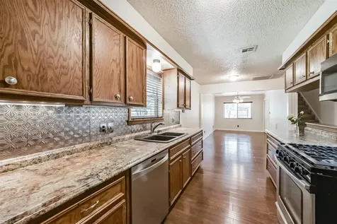 1617 Tulsa Street Deer Park TX 77536