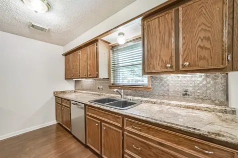 1617 Tulsa Street Deer Park TX 77536