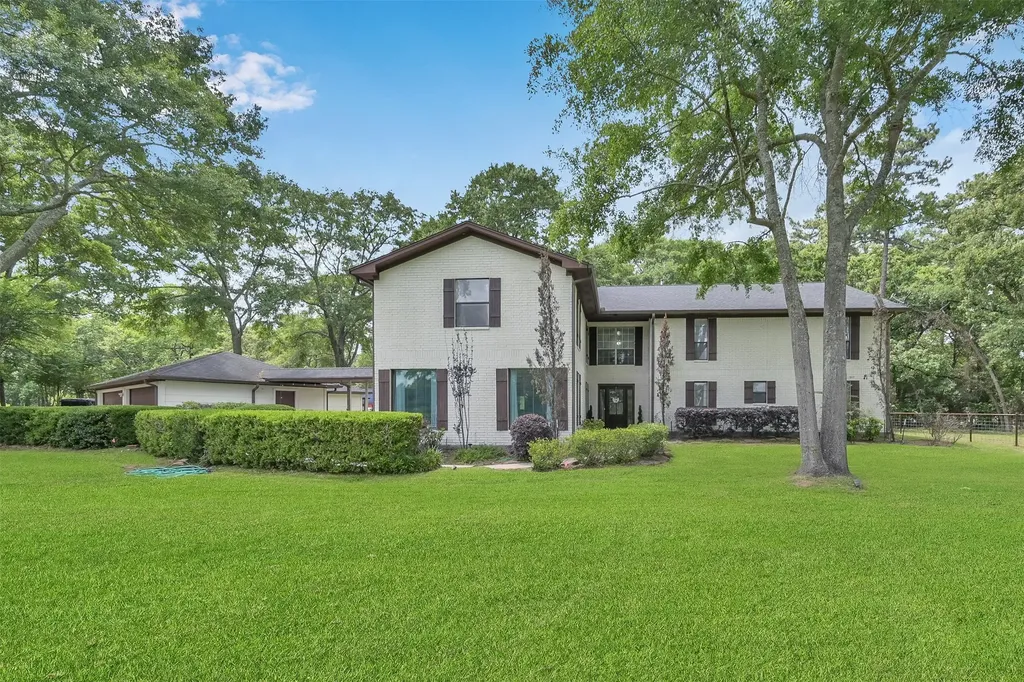 17691 Rogers Road New Waverly TX 77358