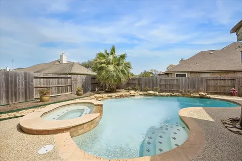 17714 Fairgrove Park Drive Houston TX 77095