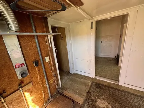204 E Bryan Avenue Electra TX 76360