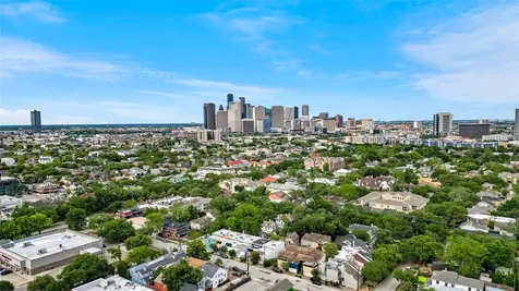 815 Hawthorne Street Houston TX 77006