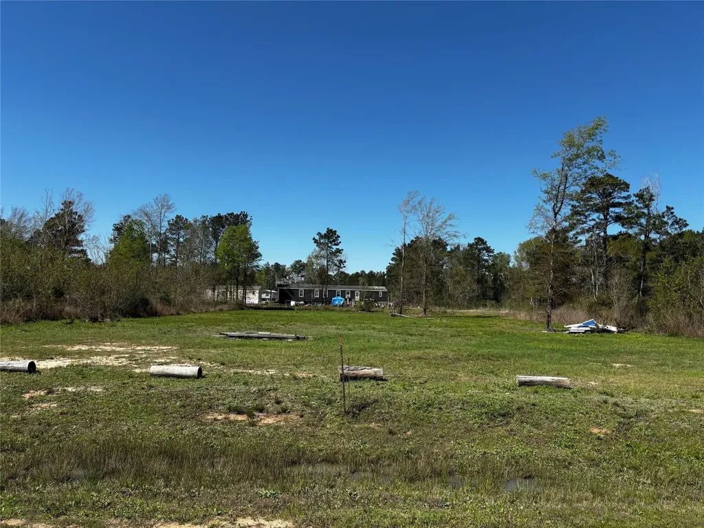 1165 Road 5890 Cleveland TX 77327