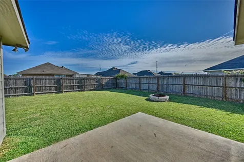 808 Mockingbird Street Navasota TX 77868