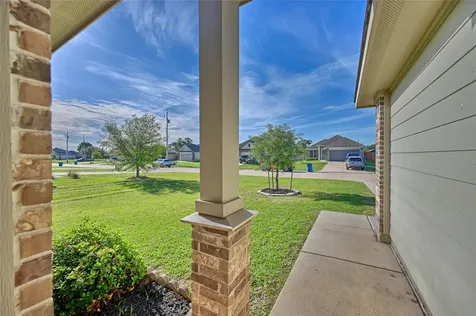 808 Mockingbird Street Navasota TX 77868