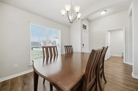 808 Mockingbird Street Navasota TX 77868