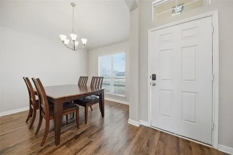 808 Mockingbird Street Navasota TX 77868