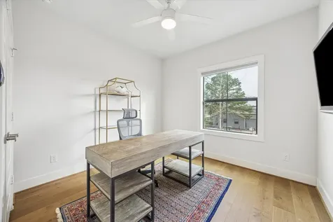 1005 Bunton Street Houston TX 77009